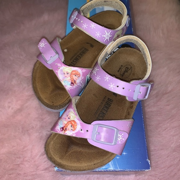Birkenstock Other - EUC Birkenstock Frozen Winter Dream Lilac Sandals